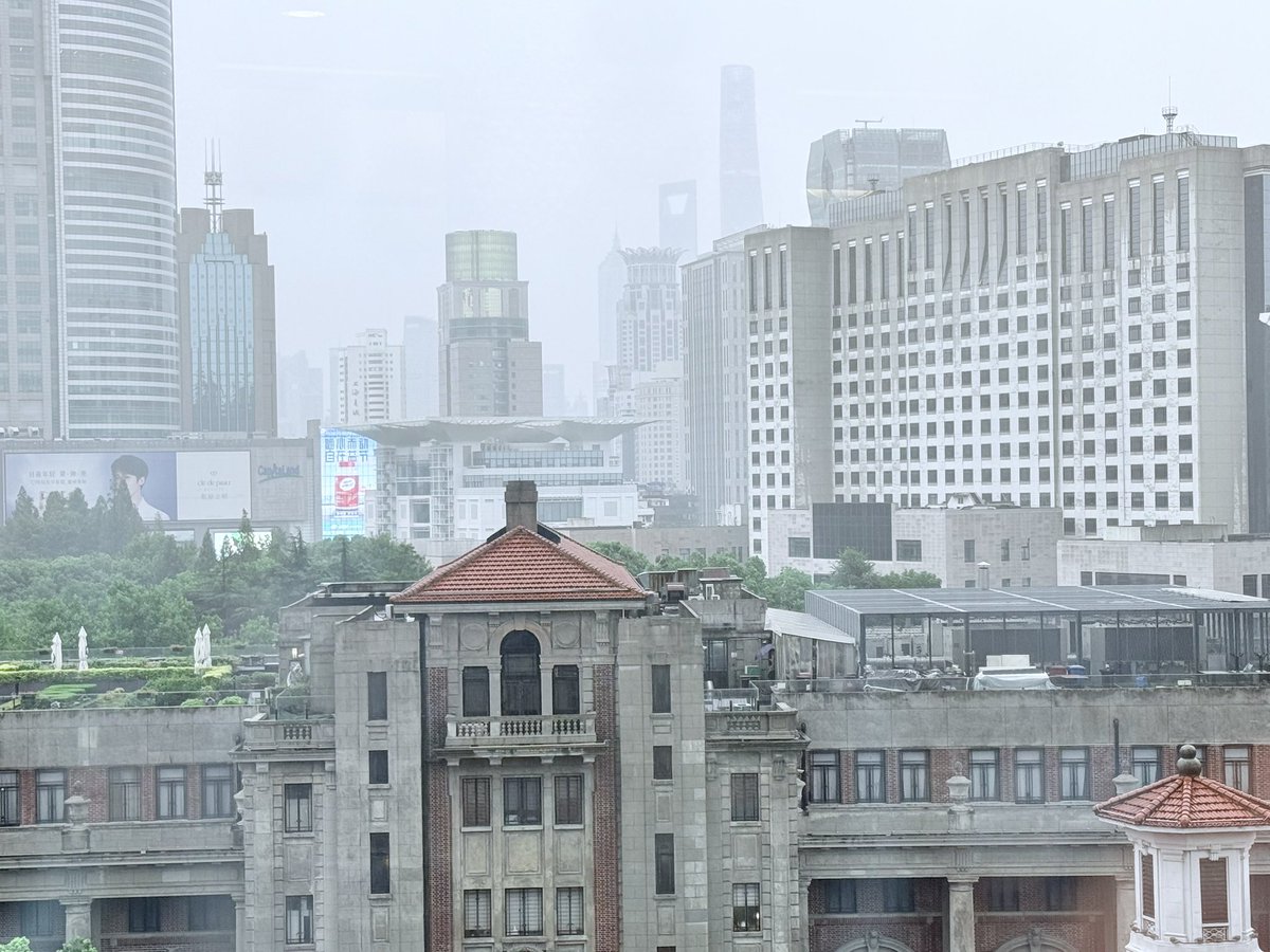 adj343's tweet image. last days of summer