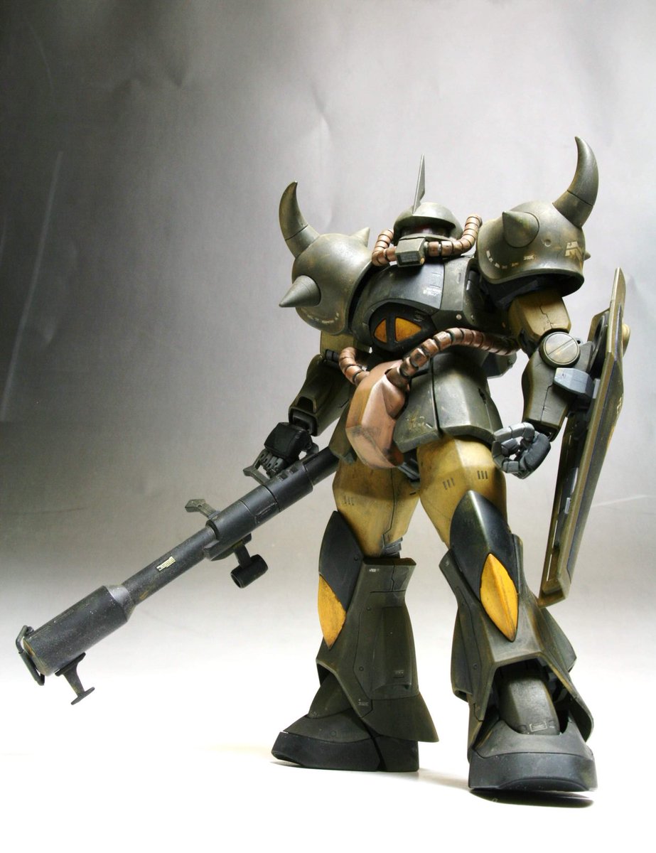 本日は世間様はグフの日だそうで