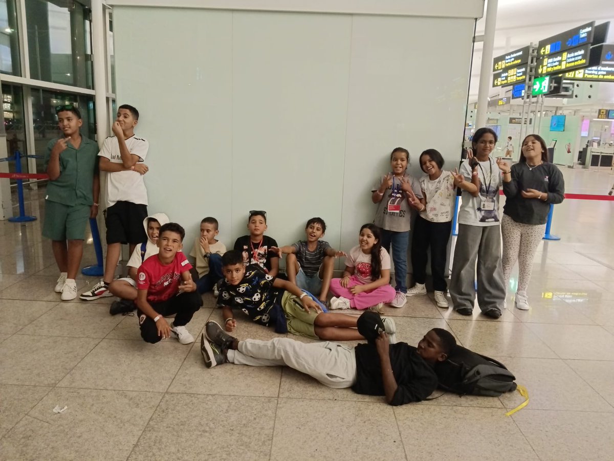 Adéu als nostres infants sahrauís, que han tornat a passar unes #VacancesEnPau a L'Hospitalet. Avui tornen a casa, amb molts records i emocions. Com les que deixen.