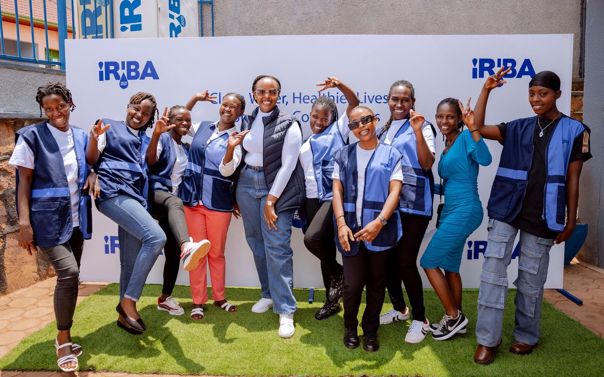 When leadership meets partnership, magic happens🤩! Our CEO with our amazing franchisees😊

#IRIBAimpact  #womenmpowerment