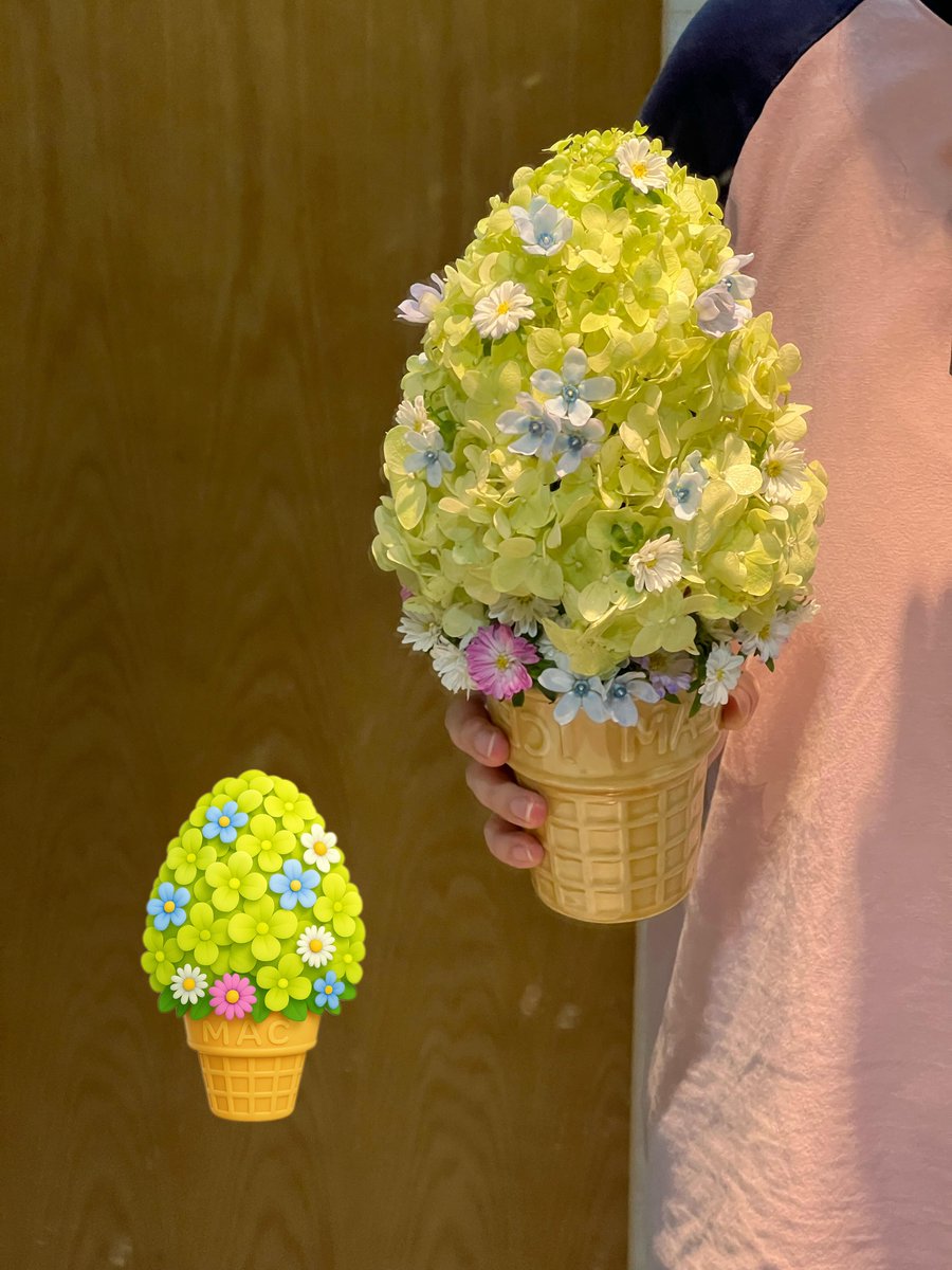 UnaHai_H's tweet image. When your flowers are happier than your Tuesday mood. 😂
Transformed this Aussie-inspired bouquet into stickers to spam your group chats with joy! 💥💐

Download link in bio 👆#StickerSpam #MondayMood #AussieHumor #DigitalFlowers #FreeStickers #GroupChatFun #TGIF