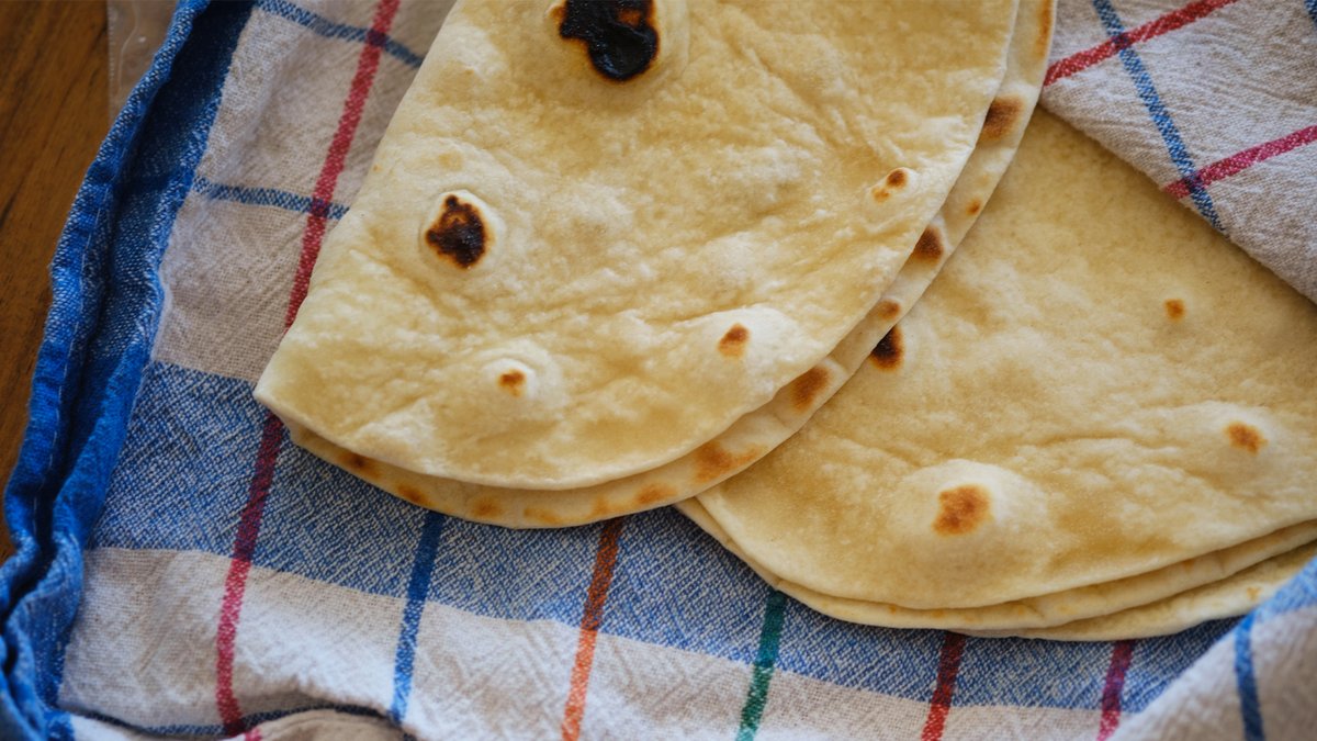 ✨ FLOUR TORTILLAS ✨
This recipe is so easy to make that you will never buy some from the store ever again.
Get the recipe today on #Patreon 👉 patreon.com/posts/137448301 ✨