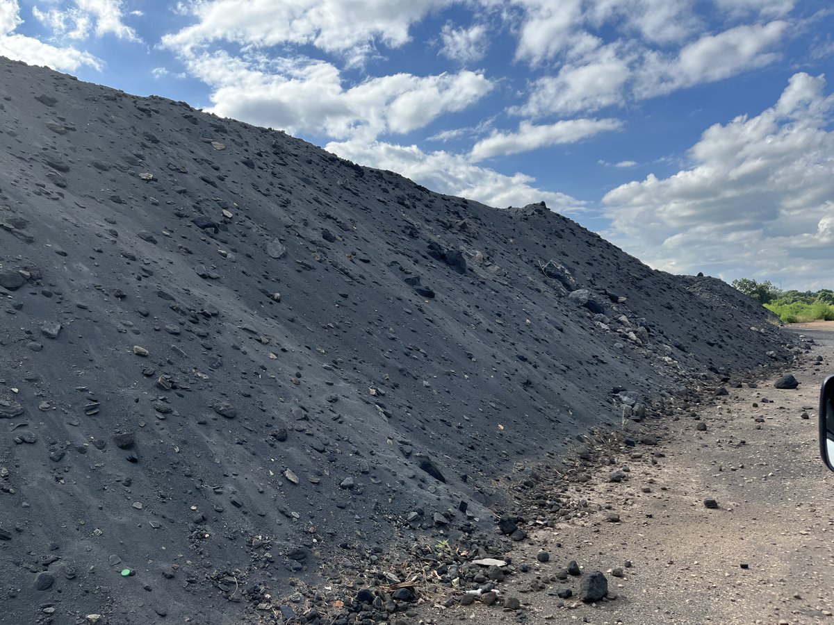 Kabwe/ Zambia: Province &amp; district authorities just closed 4 Chinese processing plants for environmental law violations.

<a href="/LeadFreeKabwe/">Alliance For A Lead-Free Kabwe</a> Alliance welcomes the govt's willingness to act. Processing lead-contaminated waste endangers resident's health.

zambiamonitor.com/govt-shuts-dow…