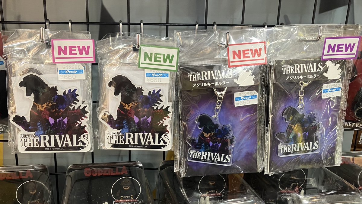 5階売場に新入荷🎵 フォーカート 「ゴジラ vs.RIVALS アクリル