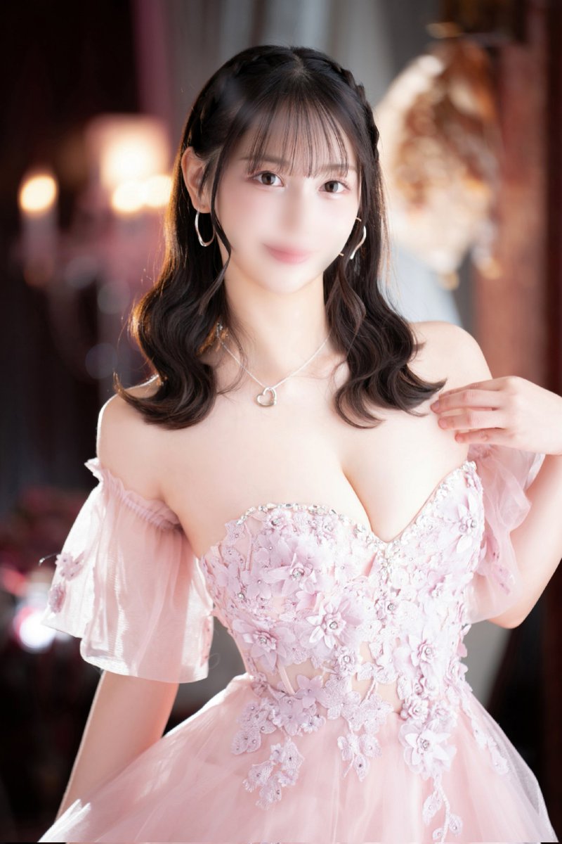 9月より【川崎/堀之内】琥.珀に在籍する事となりました。 源氏名は