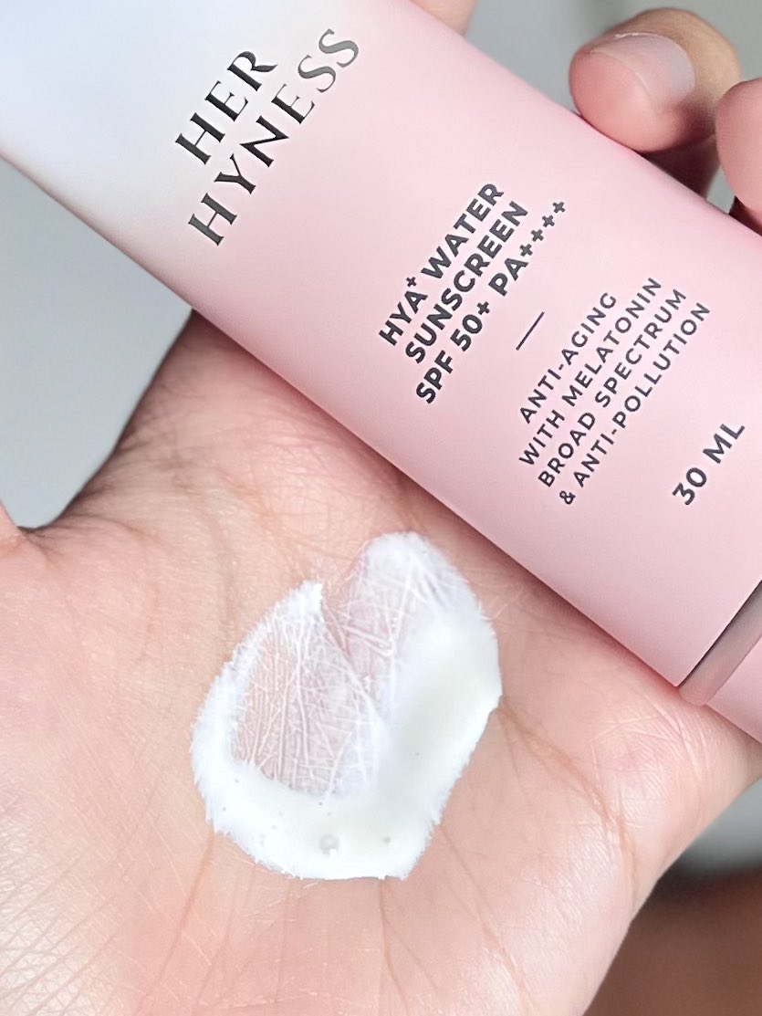 plengssp's tweet image. ซื้อซ้ำขวดที่ n 💘กันแดด Herhyness ยังคงท็อปฟอร์มในใจนี่เสมอ สูตร Hya Water เป็นเนื้อน้ำ บางสบายซึมไวเหมือนน้ำจริงๆแก ใครไม่ชอบทากันแดดเพราะไม่ชอบความเหนียวมาลองอันนี้เหอะ ติดใจทุกคน เนื้อดีมากกกก #HerHynessNo1Sunscreen
#HerHynessกันแดดของหลิง