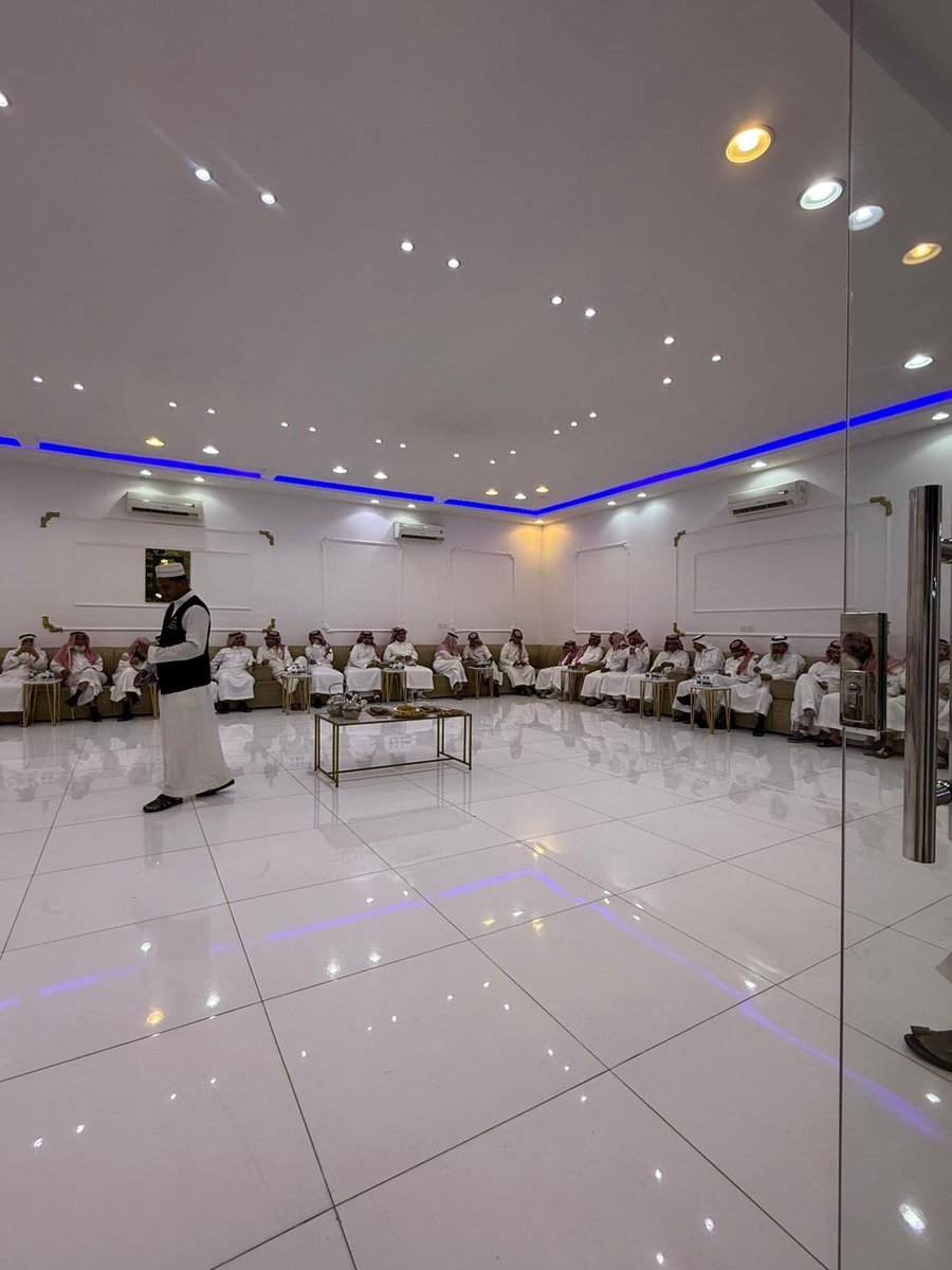 althawabet1's tweet image. #مناسبات_الثوابت 
عُقد الاجتماع الفصلي للثوابت من قبيلة مخلف  يوم امس الإثنين الموافق
١٤٤٧/٠٣/٩ في مدينة الرياض بإستراحة نيوم
وتخلل الإجتماع تبادل الأحاديث الوديه .
ويهدف الإجتماع الفصلي الى تعزيز روابط الأخوه وأواصر المحبة