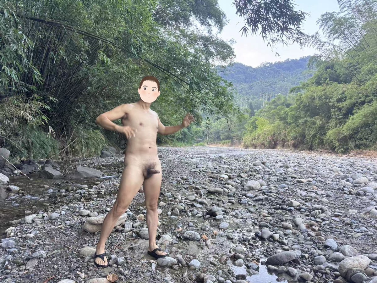 健康的最後一個要素～
正常的作息

人體的生理時鐘
如果常常被打亂
就好比吃飯不正常、熬夜

常期下來
會導致生理時鐘紊亂，進而引發身心疾病，包括情緒問題、注意力不集中、肥胖、糖尿病、心血管疾病、免疫力下降，甚至增加罹患癌症的風險。長期缺乏睡眠還會加速皮膚老化，出現乾燥、鬆弛、皺紋等問題