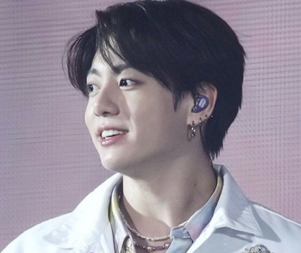 jungkookpicx's tweet photo. https://t.co/DfrDGEdRgH
