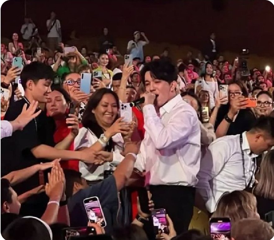 <a href="/jerovavi/">Jenny ► DQ♩</a> <a href="/Cristin25558525/">Cristina► DQ♩</a> FROM KAZAKHSTAN TO THE WORLD 

STRANGER WORLD TOUR 

#Dimash
Приглашение принимается! Окунёмся в чистые воды на концертах Димаша! Испытаем  море прекрасных эмоций на концертах Димаша!😁👍✌️🫶❤️