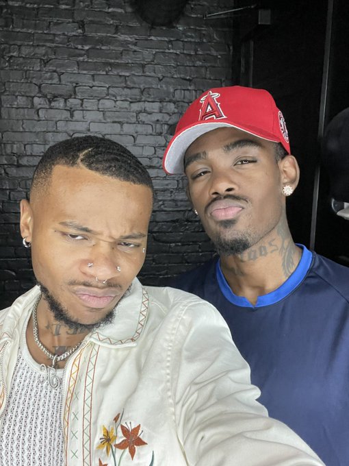 Watch DONNIE DARKO 🧛🏽's leaked NSFW photo on TwXstars