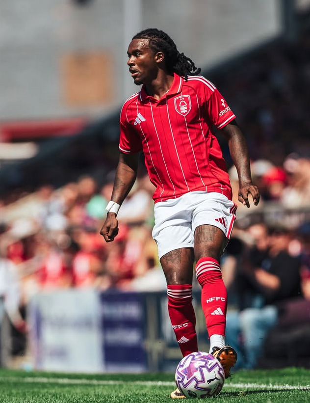 🔴🌳 𝗢𝗙𝗙𝗜𝗖𝗜𝗔𝗟 𝗣𝗟𝗔𝗬𝗘𝗥 𝗗𝗘𝗣𝗔𝗥𝗧𝗨𝗥𝗘: Omar Richards has joined Rio Ave on a season-long loan, good luck for the season ahead Omar. #NFFC