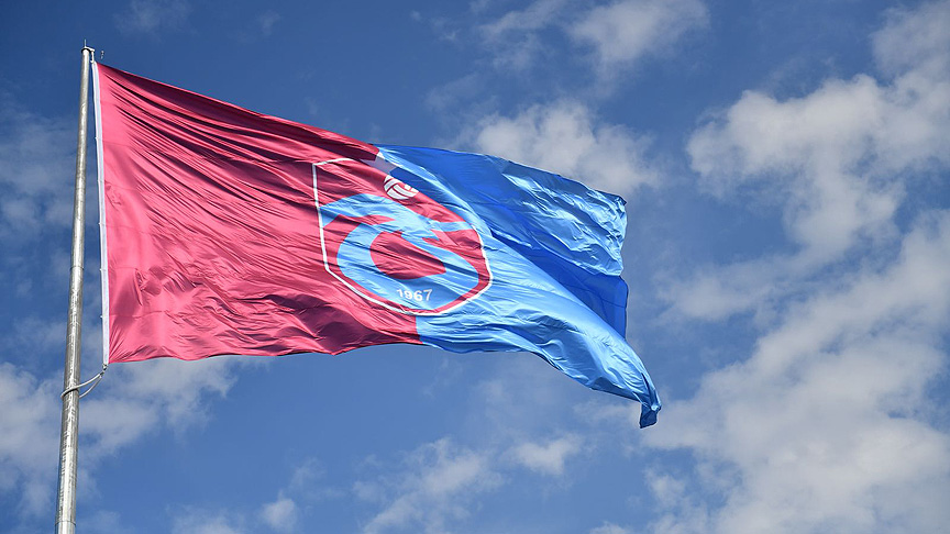 Sana nankörlük eden herkes bir gün gelecek senin gölgenin altına sığınmaya çalışacak. 

İşte o gün, bugünü ve bugünleri yaşatanları unutmadığımızı hatırlatacağız. 

Devran elbet dönecek.