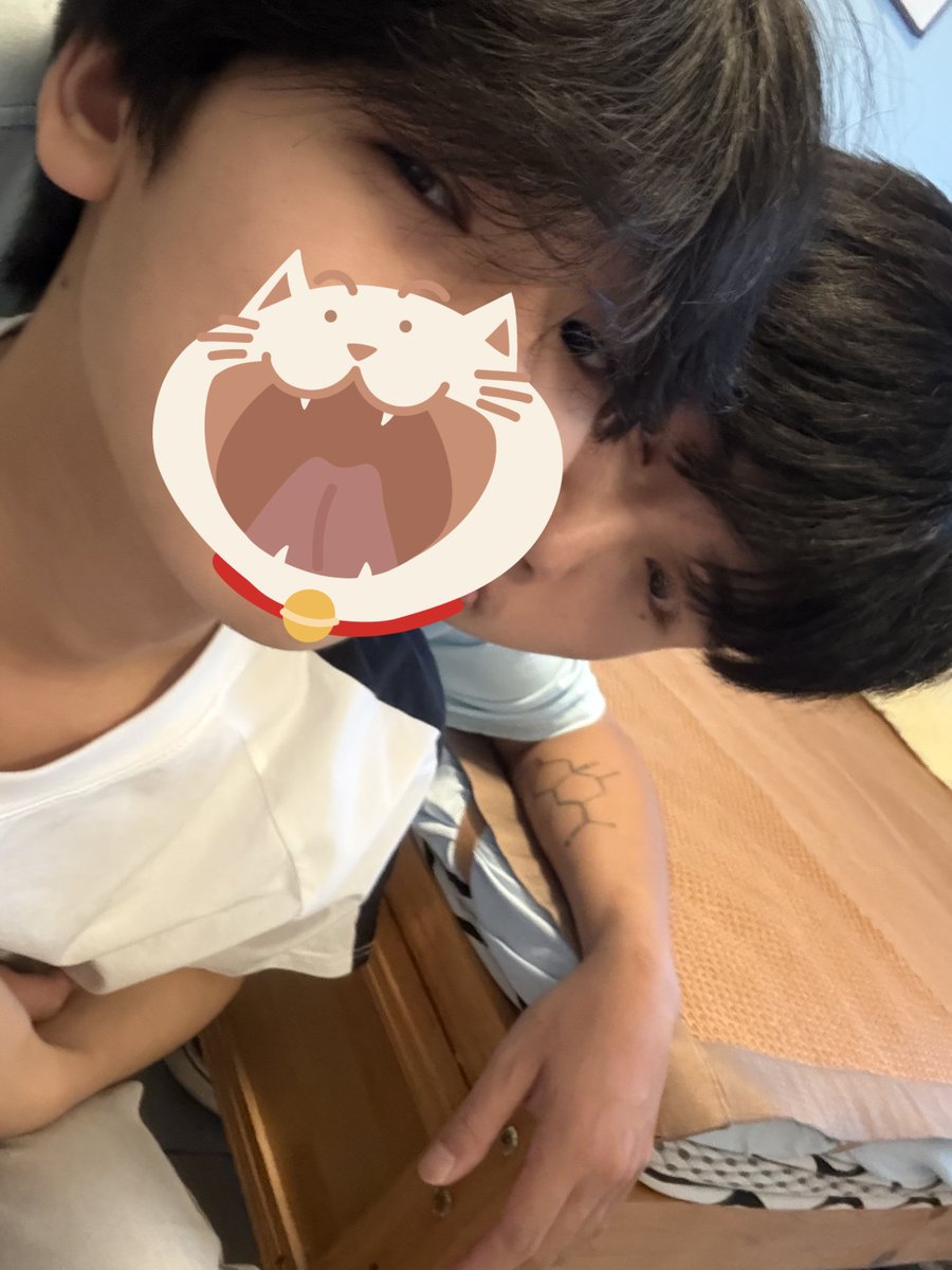 不吃鸭梨💚 tweet media