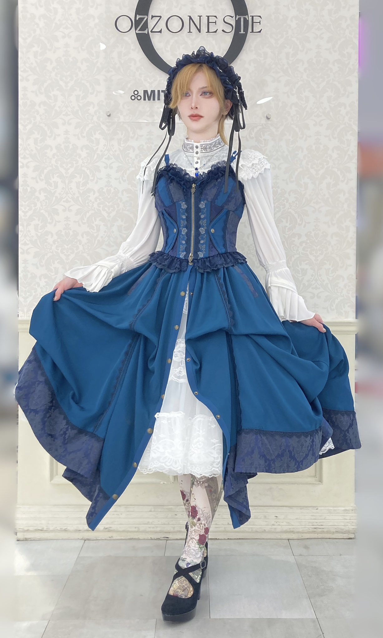 美品 Ozz Croce 総柄ロングワンピースとボレロのセットアップ パープル 美品 Ozz Croce 総柄ロングワンピースとボレロのセットアップ