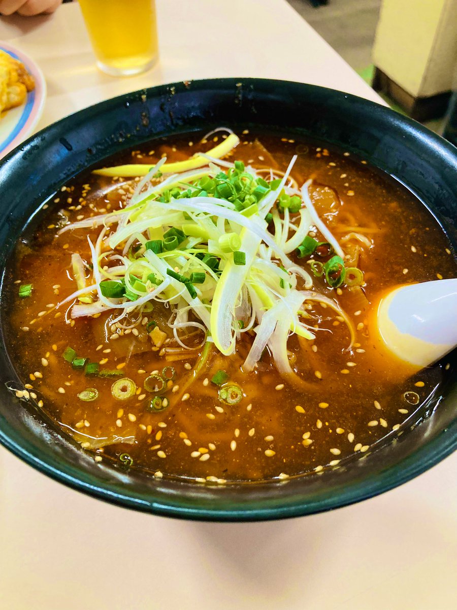 勝浦タンタンメンを食べながら飲んでみる