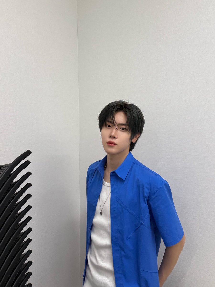 close your eyesクルユア 特典会 東京 ギョンべ 2ショット CLOSEYOUREYES JP on X: 