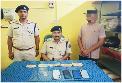 Operation Yatri Surakshya:- On 01.09.2025, train No-22808  exp  one TOPB offender of RPF/Post/Bhadrak.   The apprehended person with recovered items was handed over to GRPS/BHC, where a case has been registered against him.