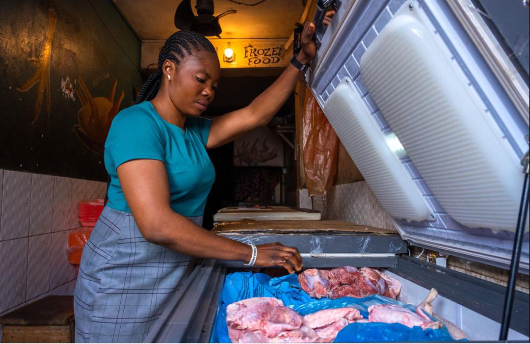 AruwaCapital's tweet image. From pioneering solar-powered, IoT-enabled refrigeration solutions to serving over 10,000 users across 25 African countries, @koolboksng is rewriting the story of access to affordable, reliable cooling
#aruwacapital #koolboks #impactinvesting #climatetech