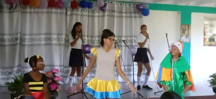 "No puede concebirse un Revolución sin Educación"
Dedicada al Centenario de nuestro líder Fidel se realiza la Fiesta de Inicio del Curso Escolar 2025-2026 en <a href="/DmeNiceto/">Dirección General Educación N. Pérez, Gtmo, Cuba</a>. 
FELICIDADES 🎊🎉🇨🇺❤️🎉🎊