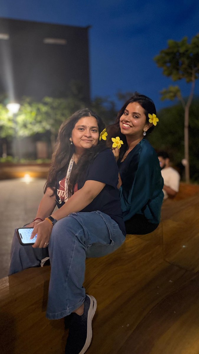 RaapchickRiddhi's tweet photo. Happy happy birthday to this amazing Sept-born chic! 🤗☺️🎂🎊 You deserve all the love and happiness in this world. You are tremendously talented and your excellent work is a testament to it. Never let anyone dim your shine ✨️

I keep saying it, that I might never be blessed https://t.co/GI3avrbonm