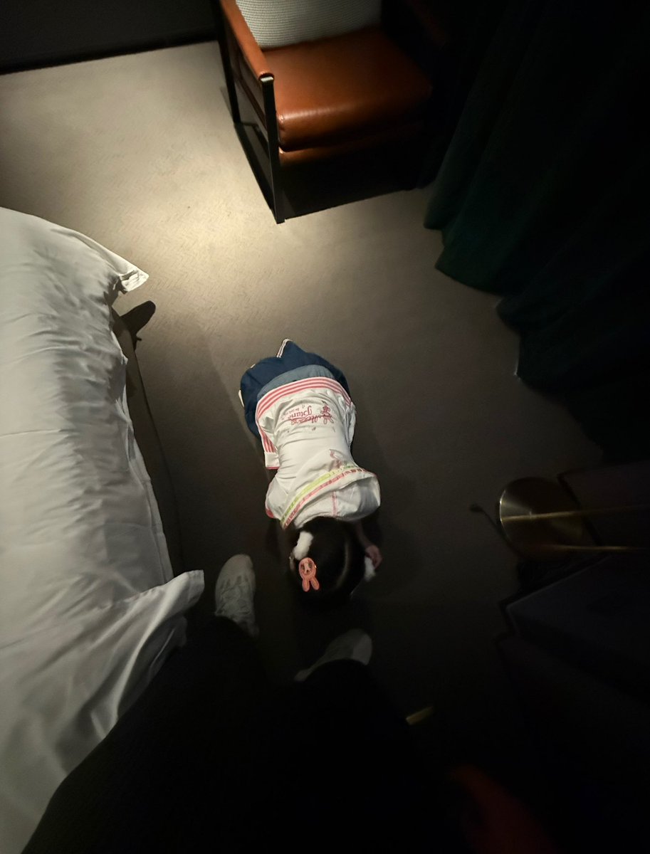 福利姬喵咪若若分享的黄推图片1 - 网红私拍内容