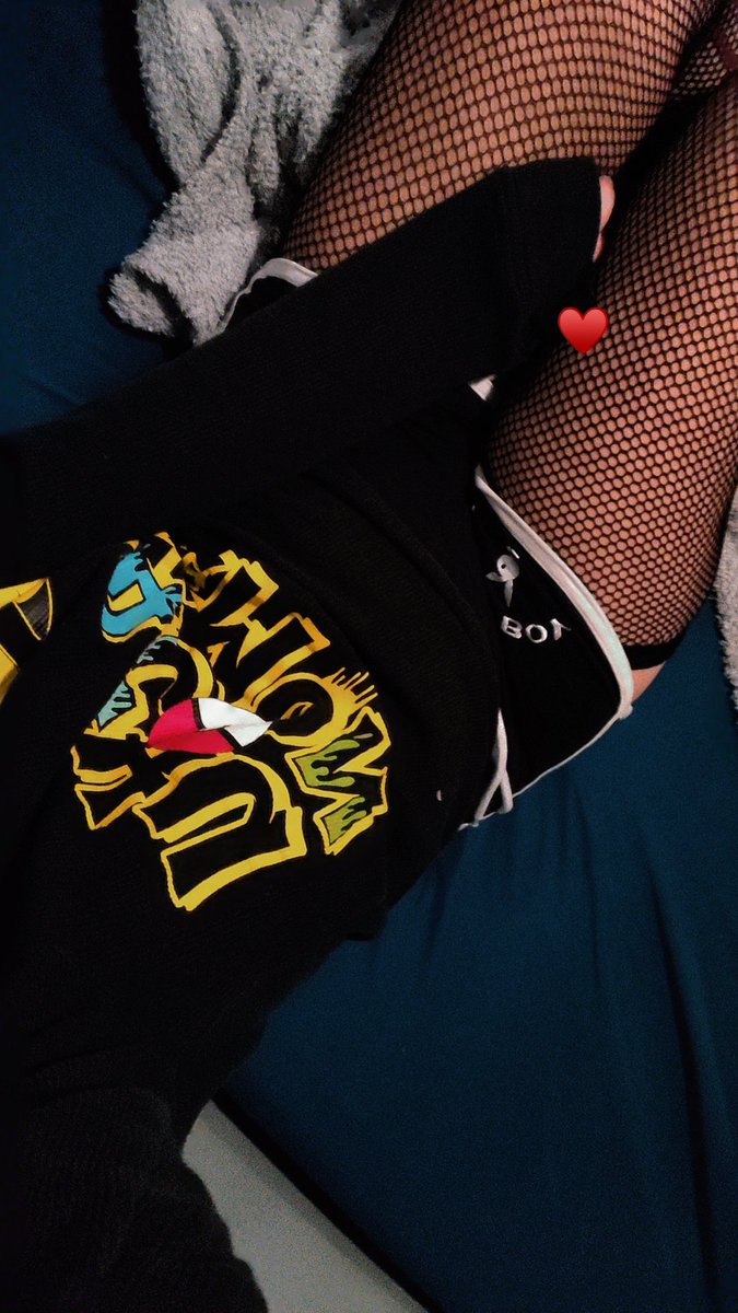 Kota_colaa's tweet photo. 🖤🖤 https://t.co/EfjoeGhhCa