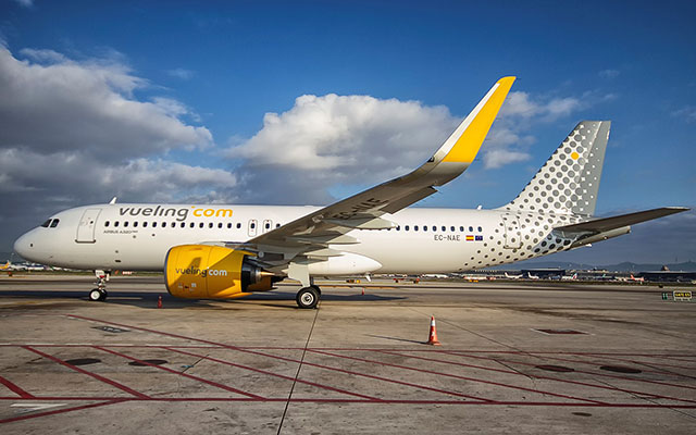 .<a href="/vueling/">Vueling Airlines</a> presenta Fly Pro, una #tarifa personalizada para #clientes de #negocios. Ya está en la web de #agencias y próximamente en el canal #NDC. Además, la #aerolínea mejora su oferta para las agencias de viajes y elimina el #fee de distribución en NDC.
 meet-in.es/vueling-fly-pr…