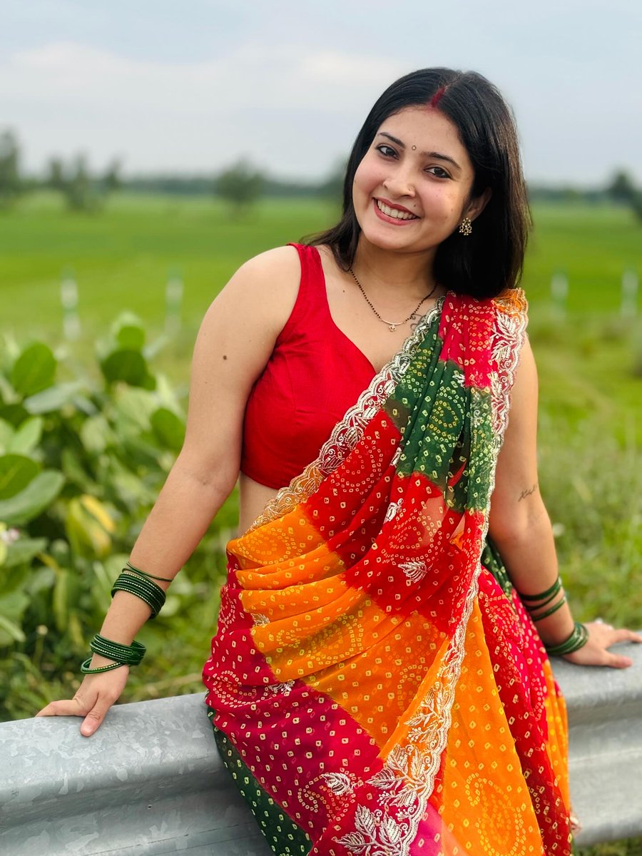 आशावाद खुशी का चुंबक है।
अगर आप सकारात्मक रहेंगे, तो अच्छी चीज़ें और अच्छे लोग आपकी ओर खिंचे चले आएंगे 🦋
Optimism is a happiness magnet.
If you stay positive good things and good people will be drawn to you 🦋

Stay Positive ✌️ Stay Healthy 🤞
#शुभ_प्रभात_वंदन 
#शुभ_मंगलवार_वंदन