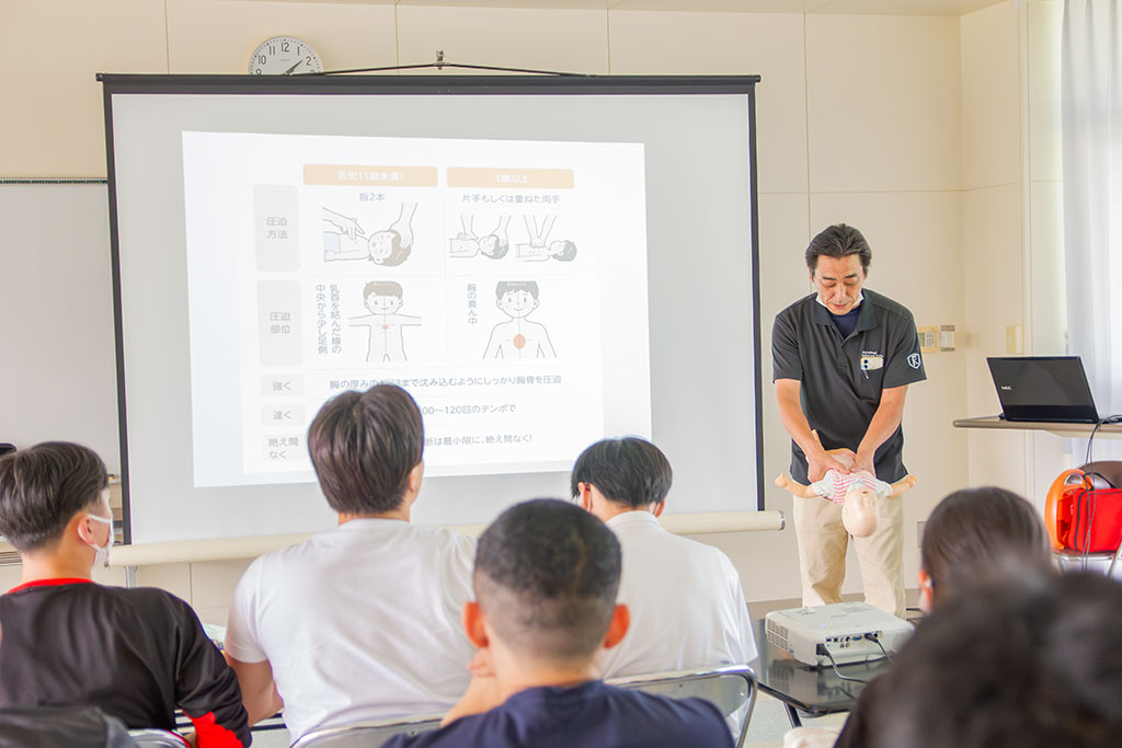 imwc_1's tweet image. BLS特別講義（救命・理学コラボ授業）を行いました。
imwc-ichinoseki.ac.jp/info/life-savi…