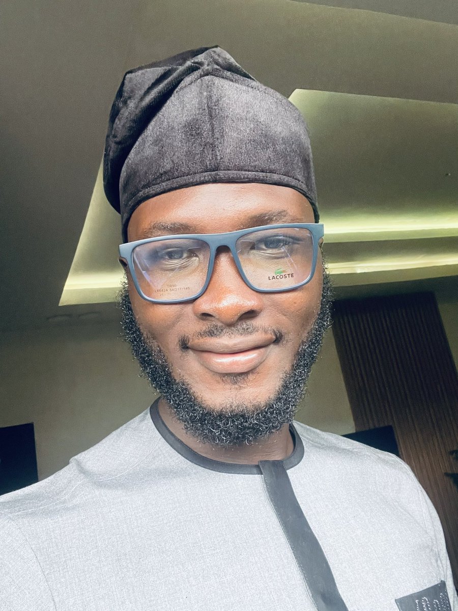 Another trip around the sun 

Happy birthday FARINDOKI 

Grateful for the lessons, ready for the blessings. Radiating nothing but positive energy this new year. Cheers to more life