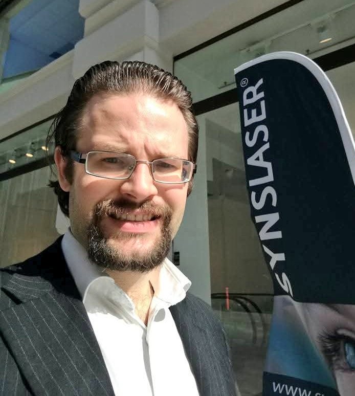 There was a time i still wore glasses and tried to sell you vacuum cleaners in exchange for your soul