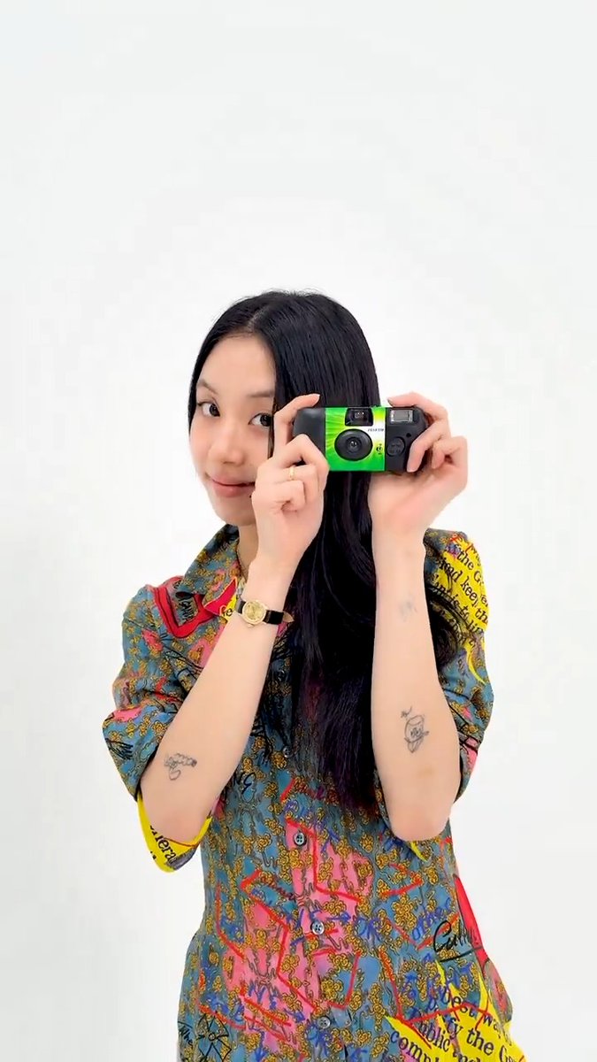 TWICE⭐︎セール中まとめ購入歓迎　② TWICE <THIS IS FOR> WORLD TOUR IN JAPAN 京セラドーム大阪