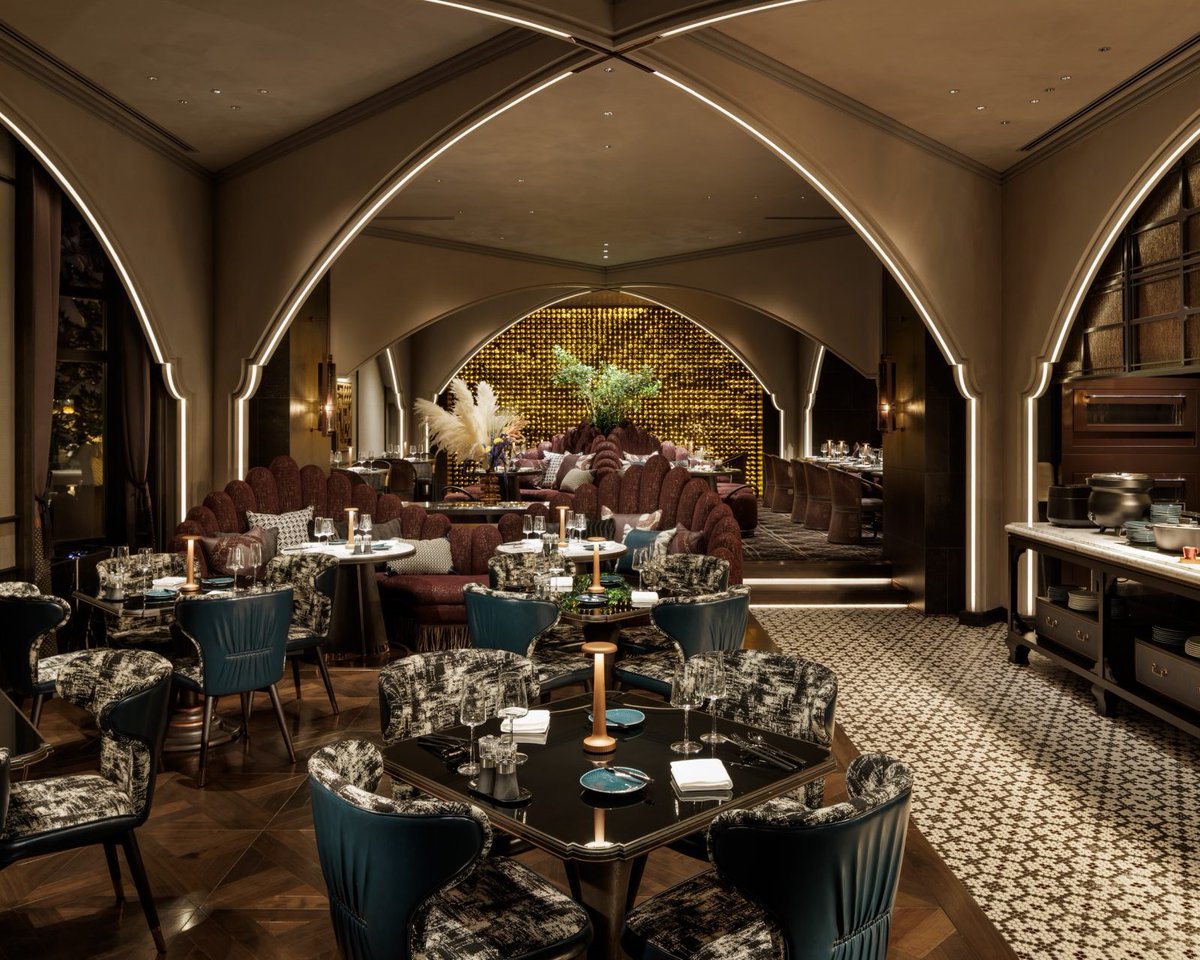 Feeluxglobal's tweet image. Step into the stunning Hotel SoseiSapporo MGallery, where every detail shines, including the exquisite indirect lighting provided by our FLXible LED Tape Pro (FTP).

#HotelLighting #ArchitecturalLighting #Feelux #interiorlighting #covelighting #MGalleryCollection