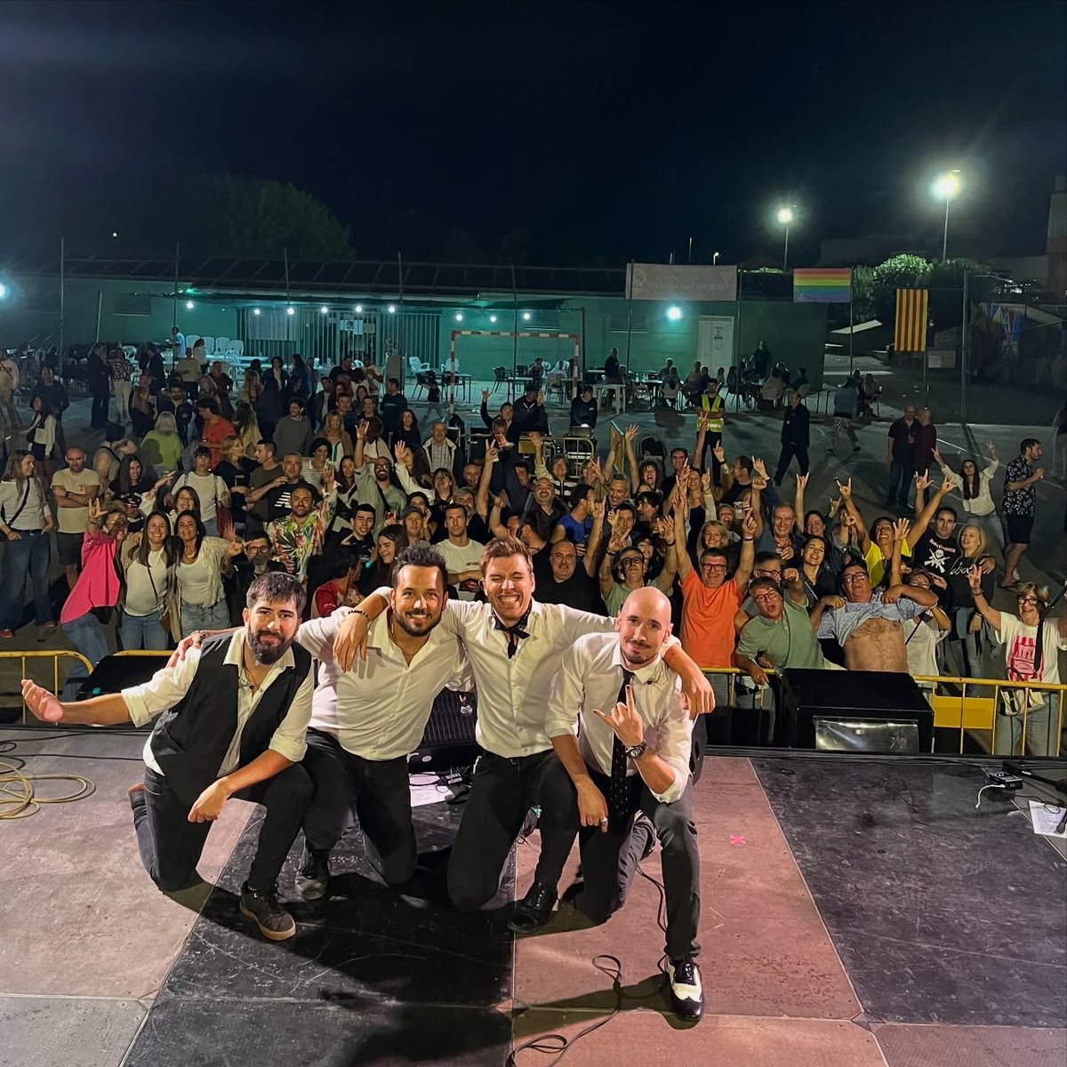 Ready to Rock tweet media