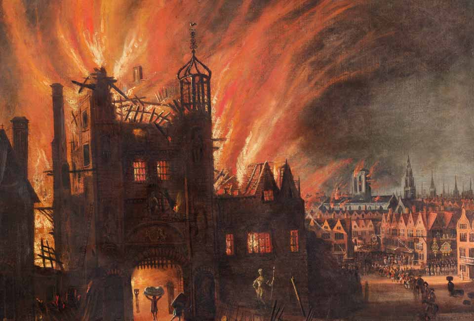 mariobianchi18's tweet image. Il #2settembre 1666 uno spaventoso incendio scoppia a Londra. Inizia nella casa del panettiere di Carlo II d’Inghilterra, a #PuddingLane, vicino a London Bridge. In 5 giorni distrutti 10.000 edifici tra cui la Cattedrale di St. Paul, ma risulta che solo 16 persone siano morte.