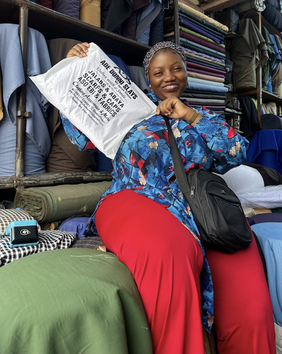 A Yoruba girl in clothing business, you??