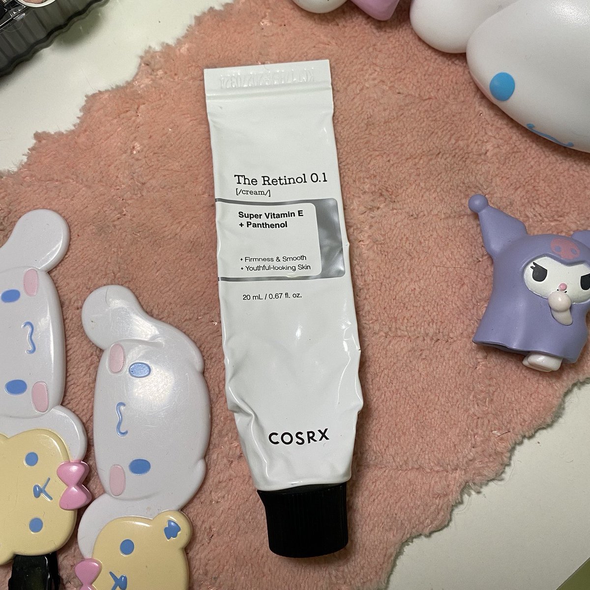 reviewbyma's tweet photo. Retinol ราคาไม่แรง มือใหม่ใช้ได้แนะนำ 2 ตัวนี้เลยค่ะ ยืนยันจากประสบการณ์ใช้จริงคือผิวฟู glass skin ด้วยงบหลักร้อยต้นๆ 

พิกัดตัวแรก : https://t.co/tuw1k3DU8S
พิกัดตัวที่สอง : https://t.co/QEfIxQEv9g

แอบบอกว่าซื้อตามคุณอิ้งหมดเลย แล้วดีทุกอัน!! จริงๆ 🥹🥹 https://t.co/RG5eVyUmv3