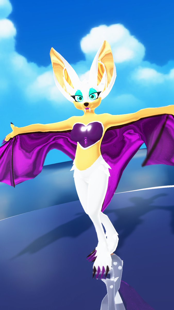 Estefanoida's tweet image. so I did a thing with my bat lol ........