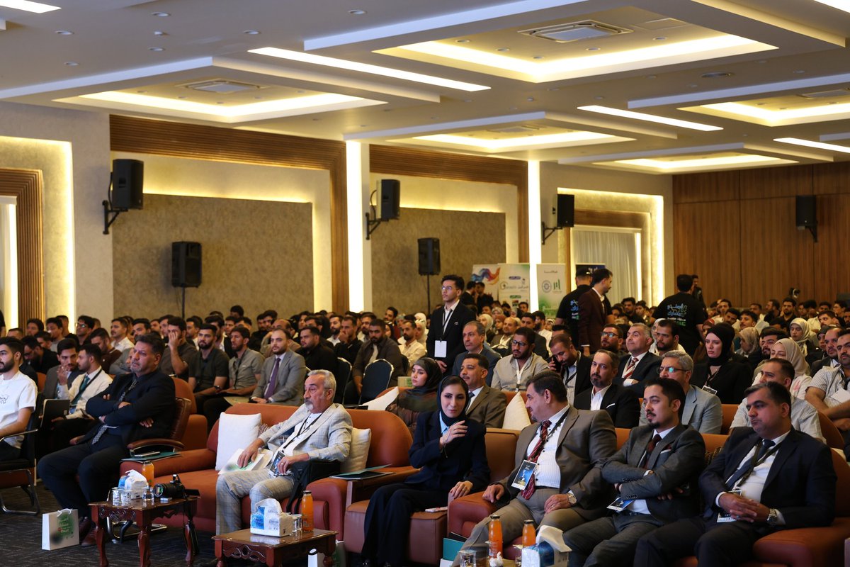 OmaimaAltaee's tweet image. Along EMAC’s engineering paths, we met, where our ideas merged, and our visions became one. ✨