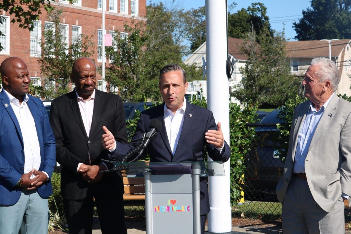 Mary Roman Track Field to receive $2.5 million Multi-Sport Upgrade

nancyonnorwalk.com/mary-roman-tra…