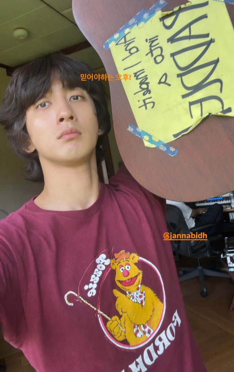 믿음에 꽃혔구나 이거 스포인거 다 앎 메롱 ㅋ