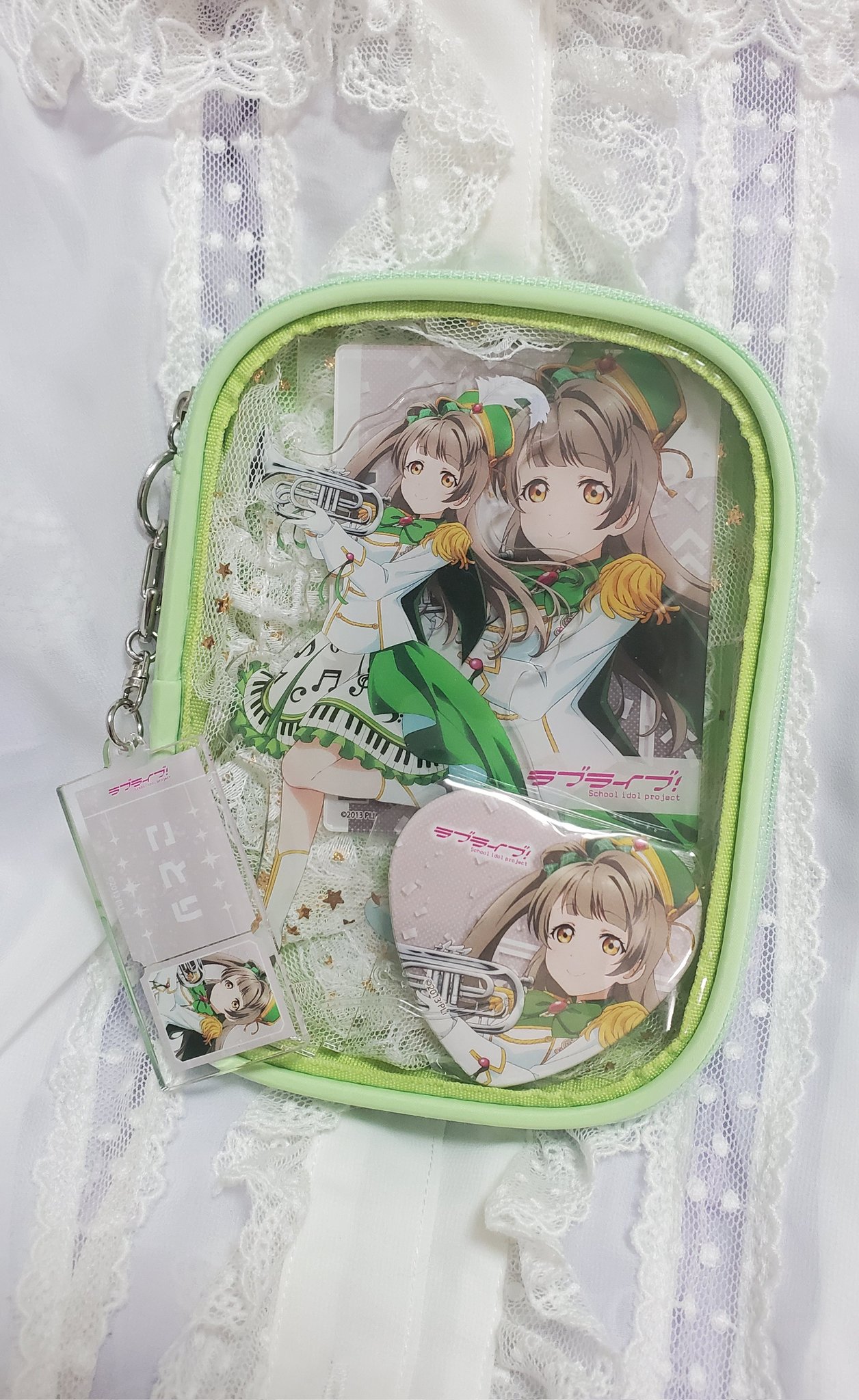 南ことり　海外缶 ラブライブ！ 南ことり 海外限定 繁花缶バッジ - メルカリ