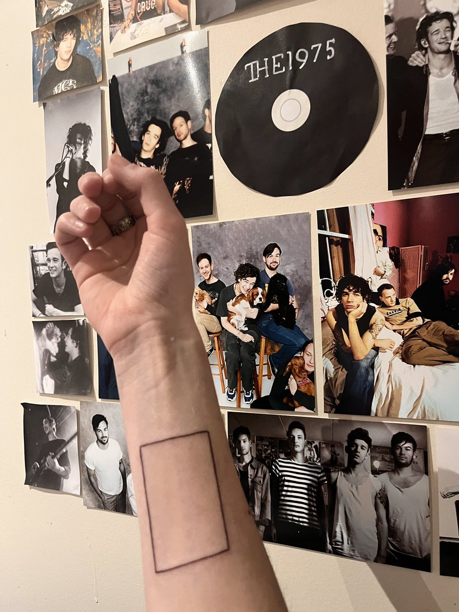 hayley ⎕ tweet media