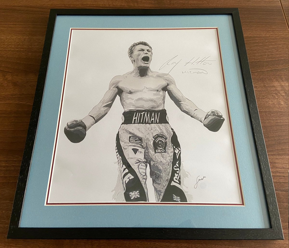 Downsizing to a smaller place by the sea, so looking to re-home some signed originals and prints of world champion boxers. Many more, but fighters include...

Manny Pacquiao
Canelo
Roy Jones Jr
Ricky Hatton
Michael Watson
Roberto Duran
Oscar De La Hoya
Claressa Shields
etc...