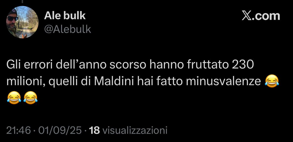 Ed ecco il vincitore del trofeo mangiamerda 2025.
Un applauso signore e signori a questo autentico campione della coprofagia.