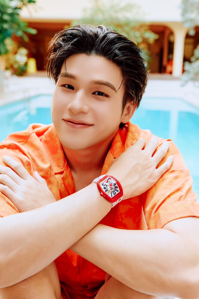 SuperStarNews (@superstarnewsth) on Twitter photo #สกายวงศ์รวี #skywongravee ถ่ายทอดเสน่ห์ของ #FR2NCK MULLER Vanguard Beach Limited Edition ผลงานคอลแลบระหว่าง Franck Muller (@franckmuller_asiapacific) และสตรีทแบรนด์ชื่อดังจากญี่ปุ่น #FR2 (<a href="/fxxkingrabbits/">#FR2®🐇🐇</a>) ผ่านสามเฉดสีสดใส ทั้งสี Heatwave Red, Surf Blue และ Tropical Green #สกายวงศ์รวี #skywongravee ถ่ายทอดเสน่ห์ของ #FR2NCK MULLER Vanguard Beach Limited Edition ผลงานคอลแลบระหว่าง Franck Muller (@franckmuller_asiapacific) และสตรีทแบรนด์ชื่อดังจากญี่ปุ่น #FR2 (<a href="/fxxkingrabbits/">#FR2®🐇🐇</a>) ผ่านสามเฉดสีสดใส ทั้งสี Heatwave Red, Surf Blue และ Tropical Green