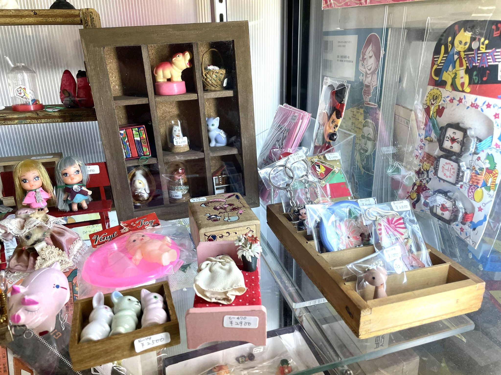 戦前昭和レトロジャンクジャーナル1 おすそ分けセルロイドままごと Yahoo!オークション -「(昭和レトロ」(ままごと) の落札相場