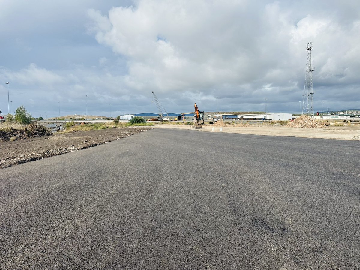 Tarmac improvement works ongoing at Newport Dock