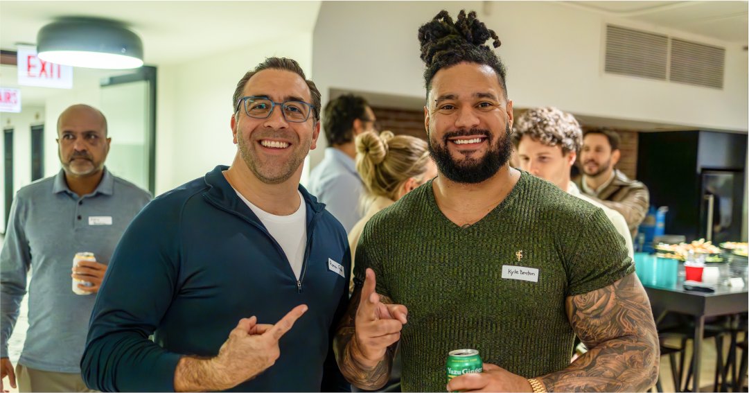 DatabentoHQ's tweet image. Next week, Databento and @Architect_Fi are bringing the quant community together again in Chicago. 🏙️

On Sep 11, 5:30-8 PM, join us for an evening of connections over drinks and hors d’oeuvres. Always one of our favorite stops of the year—don’t miss it.

⬇️ RSVP in the thread.